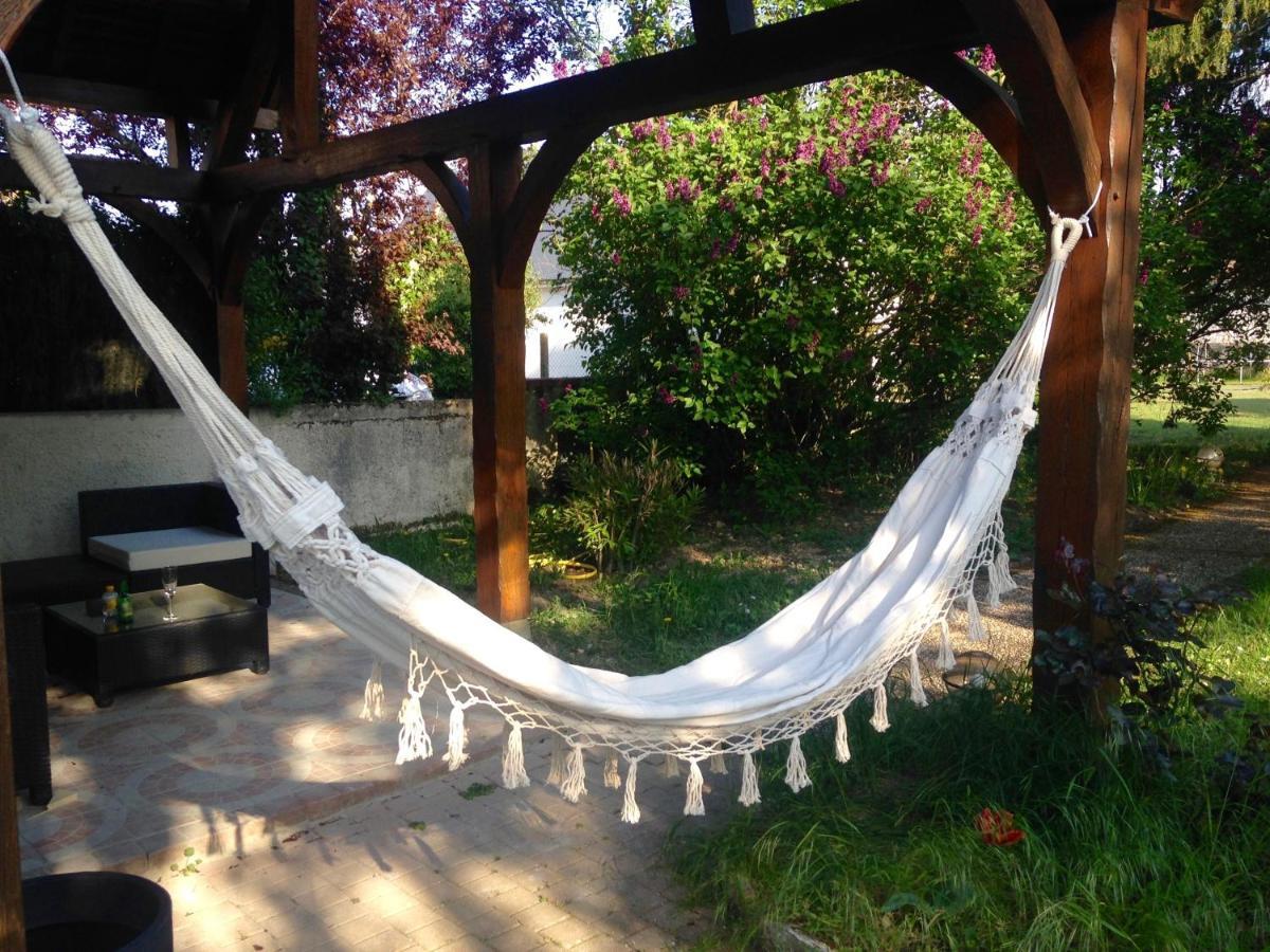 Le Petit Cottage Cangey Luaran gambar